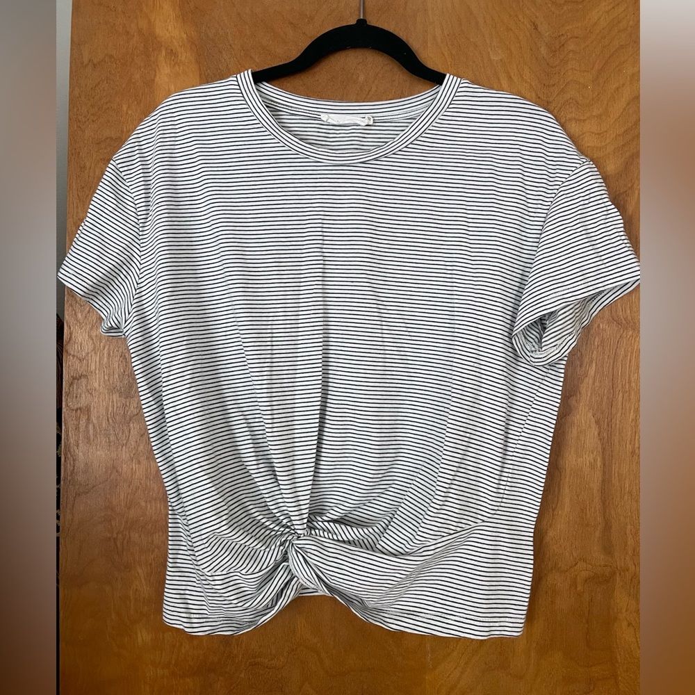 Lush Brand striped tied shirt black and white size Large